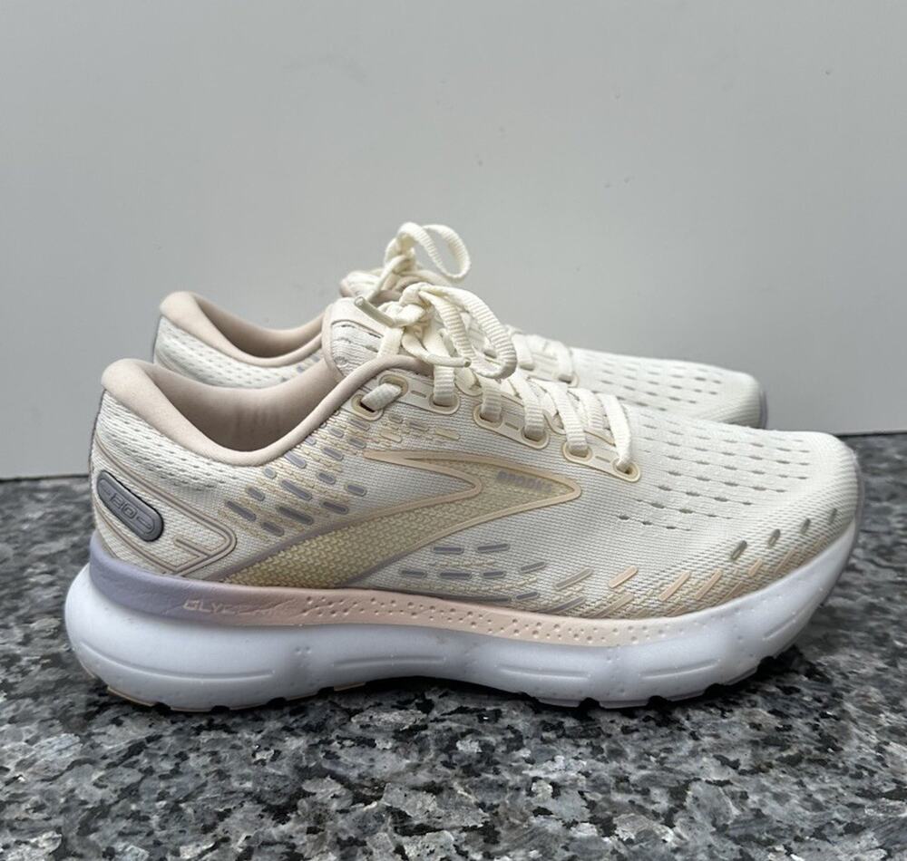 Brooks Glycerin 20 Women's Size 7 Medium (B) Running Shoes Ivory Beige